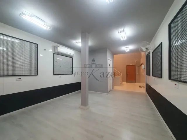 Imagem 2: Loja Comercial com Mezanino - Itaim Bibi - 107M²