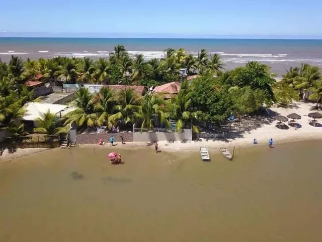 Imagem: Vende-Se Uma Casa na Ilha do Desejo Entre