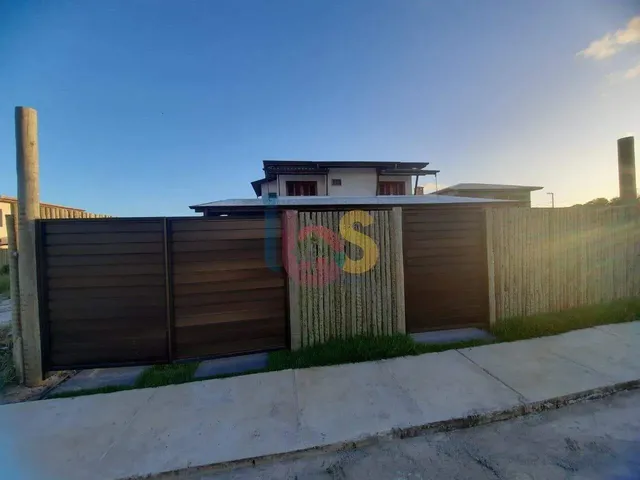 Imagem: Vendo Casa com 4/4 Pé na Areia
