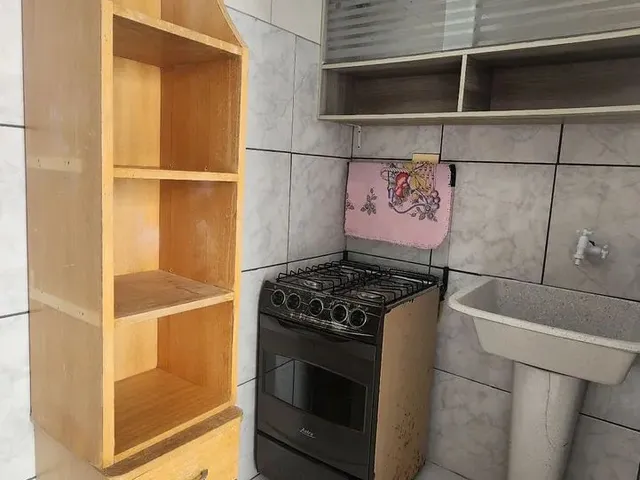 Imagem 5: Quitinete Mobiliada para 1 Rapaz Sozinho no Capão da Imbuia/Direto com Proprietário