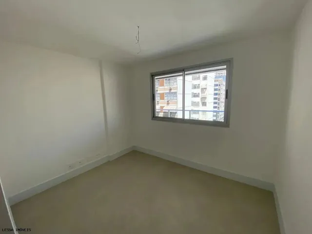 Imagem 16: Apartamento para Locação em Niterói, Icaraì, 3 Dormitórios, 1 Suíte, 2 Banheiros, 2