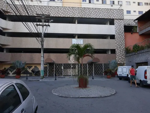Imagem: Alugo Apto com 02 Quartos no Fonseca