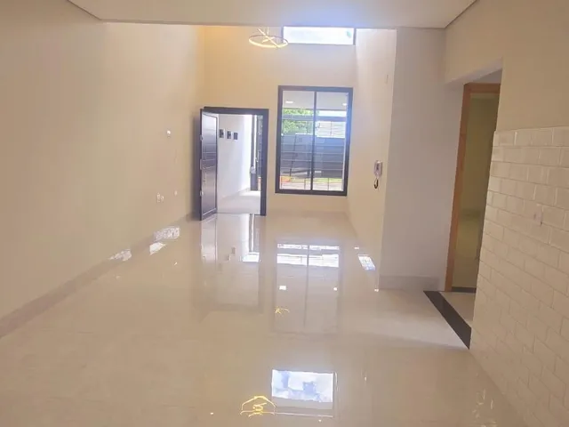 Imagem 6: Casa 03 Dorm. em JARDIM ESPANHA - Maringá