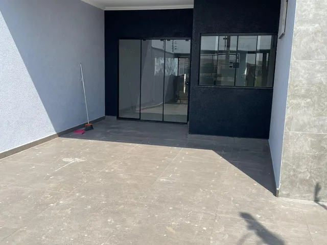 Imagem 2: OPORTUNIDADE Casa com 3 dormitórios
