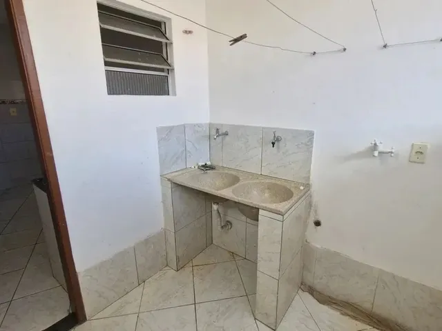 Imagem 5: Apartamento Grande - 3 Quartos, Varanda Privativa Enorme, Ótima Ventilação, Nascente