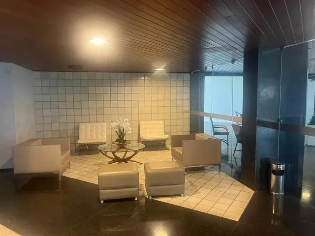 Imagem 2: Imóvel para Venda com 168 Metros Quadrados com 4 Quartos em Pituba - Salvador - Ba
