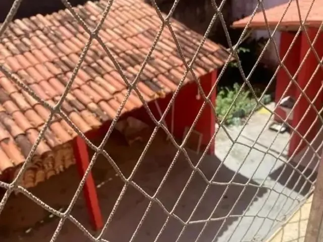 Imagem 6: Casa com 5 Dormitórios para Alugar, 300 M² por R$ 5.900,00/Mês - Pituaçu - Salvador/Ba