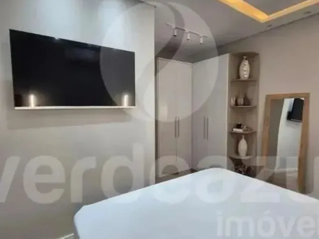 Imagem 2: Casa com Piscina À Venda em Nova Odessa-Sp