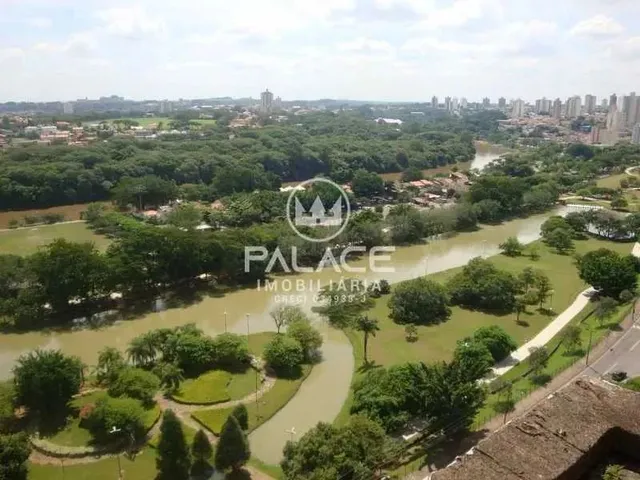 Imagem 2: Casa À Venda em Centro, Piracicaba 4 Quartos 247M²