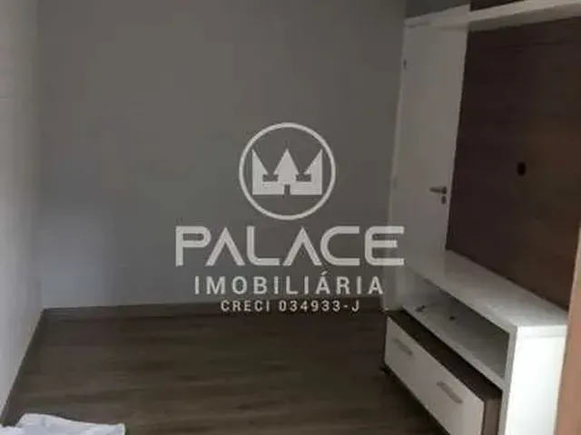 Imagem: Apartamento Térreo / Residencial / Piracicamirim