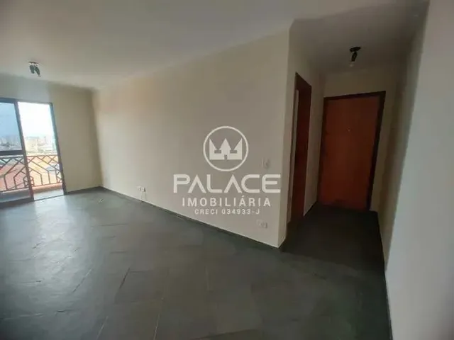 Imagem: Apartamento Térreo / Residencial / Alto
