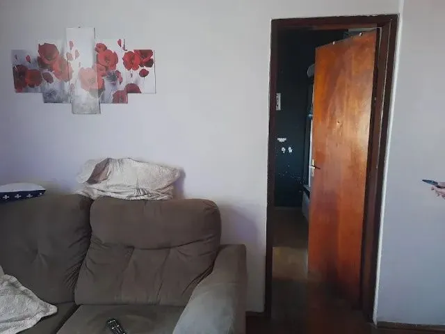 Imagem 5: Vendo Apto Centro de Belo Horizonte, 2 Quartos, Sala, Garage (Dispenso Corretores
