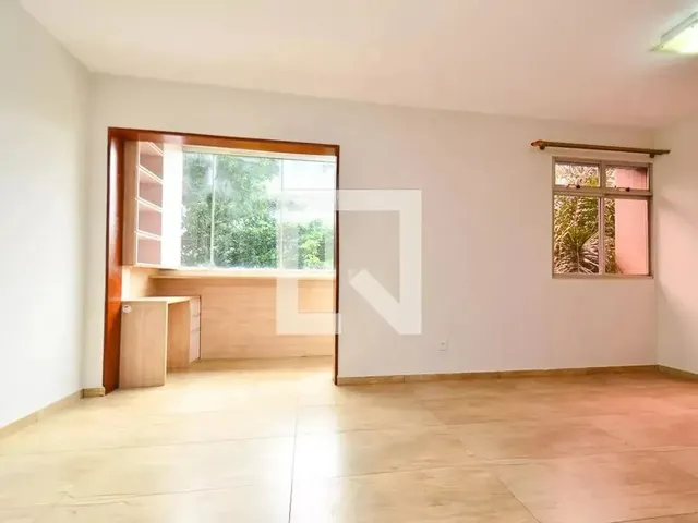 Imagem 7: Imóvel para Venda com 90 Metros Quadrados com 3 Quartos em Coração de Jesus - Belo