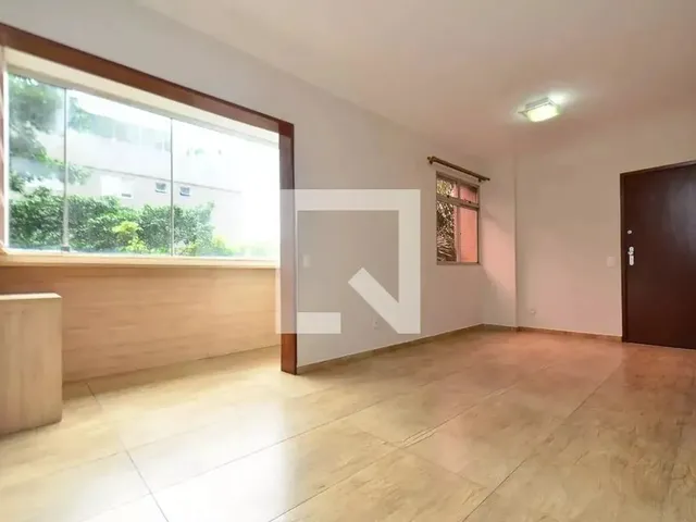 Imagem 8: Imóvel para Venda com 90 Metros Quadrados com 3 Quartos em Coração de Jesus - Belo