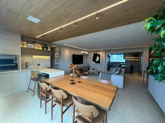 Imagem: Apartamento À Venda, 4 Quartos, 2 Suítes