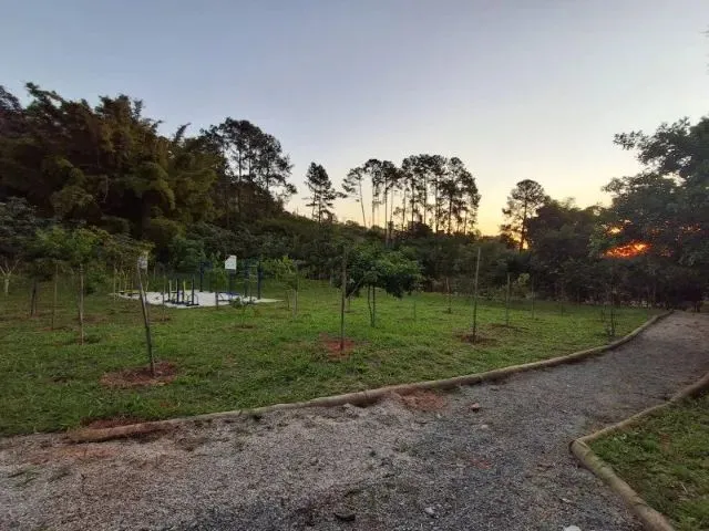 Imagem: O terreno possui 14.126m² de Área e está localizado em