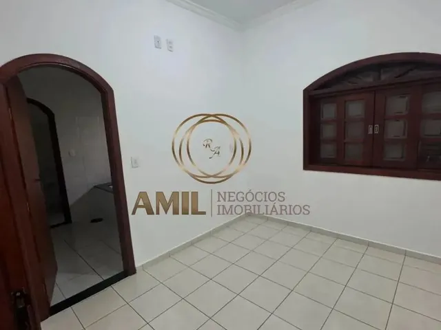 Imagem 7: Ee - Aluga-Se Casa Térrea, 157 M² Ac, 179, At, 3 Quartos, 1 Suíte 2 Vagas, Centro