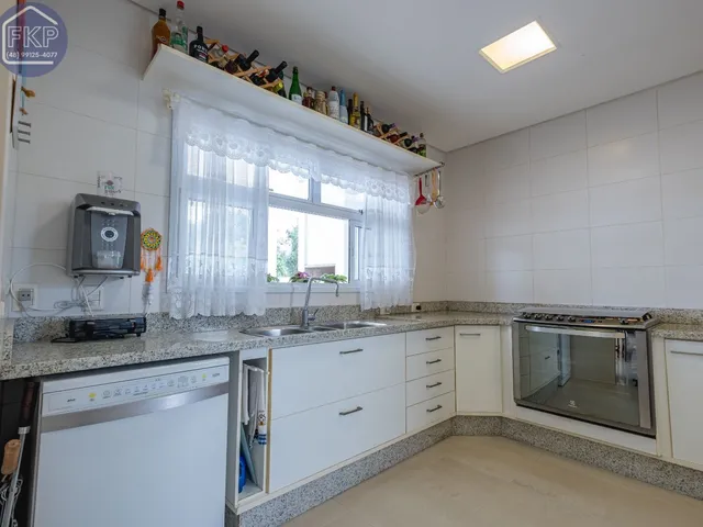 Imagem 15: Casa com 5 dormitórios e 4 vagas!