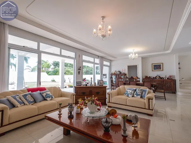 Imagem 13: Casa com 5 dormitórios e 4 vagas!