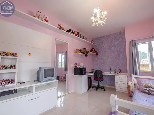Imagem 16: Casa com 5 dormitórios e 4 vagas!