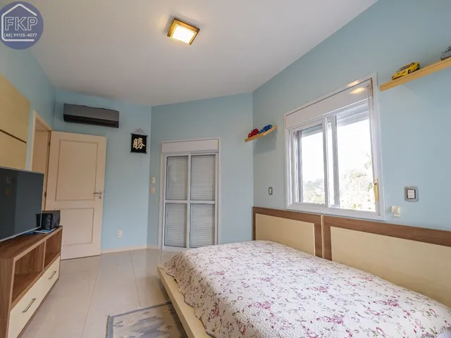 Imagem 14: Casa com 5 dormitórios e 4 vagas!