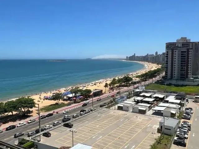 Imagem: 3 Quartos com Varanda Ampla, Vista para