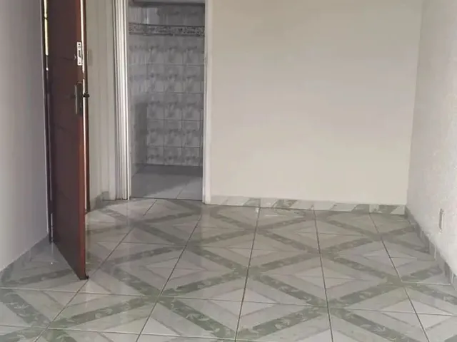 Imagem 3: Cond. Villa Park - Ap 2 Quartos - Sol da Manhã - Varanda - Lazer - Garagem - Ótima