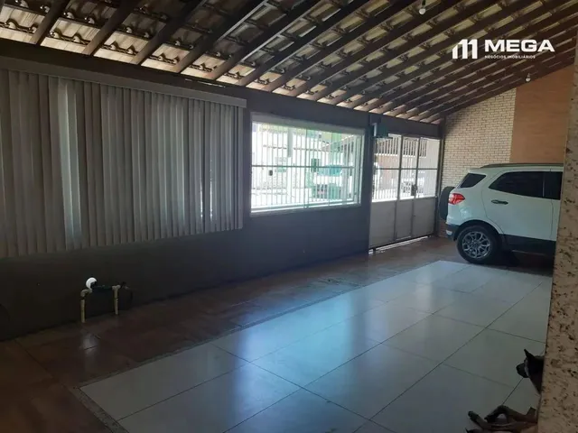 Imagem: Casa com 3 Quartos À Venda, 181 M² por