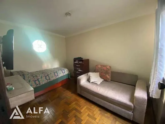 Imagem 10: Grande Casa com Três Kitnets