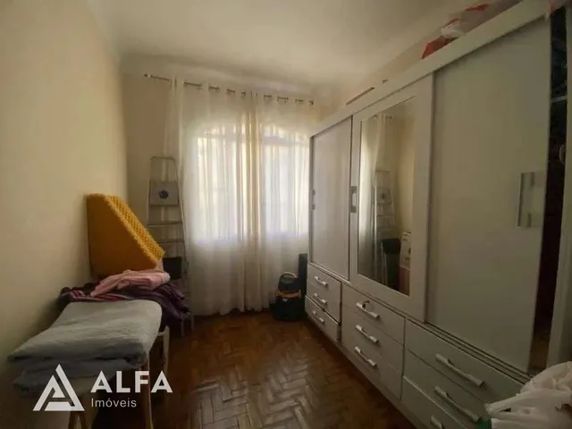 Imagem 9: Grande Casa com Três Kitnets