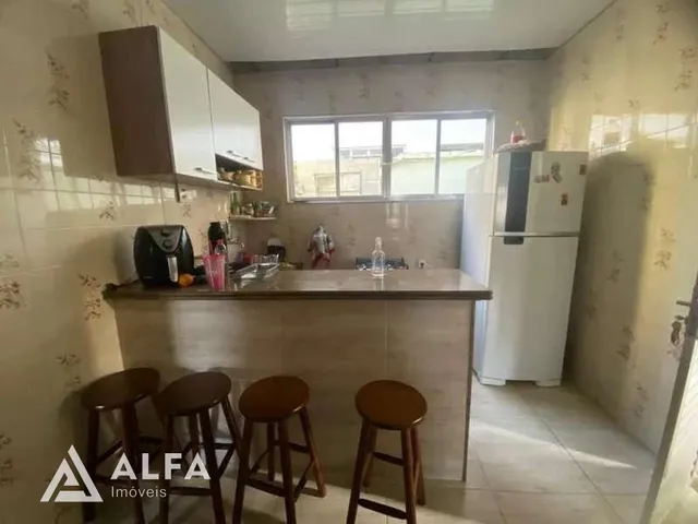 Imagem 7: Grande Casa com Três Kitnets