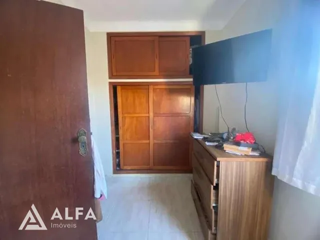 Imagem 6: Grande Casa com Três Kitnets