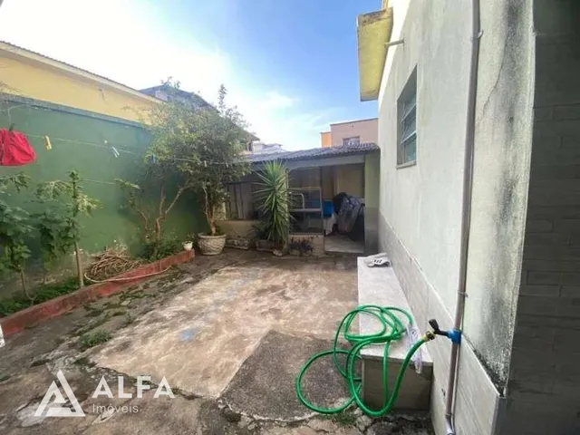 Imagem 8: Grande Casa com Três Kitnets