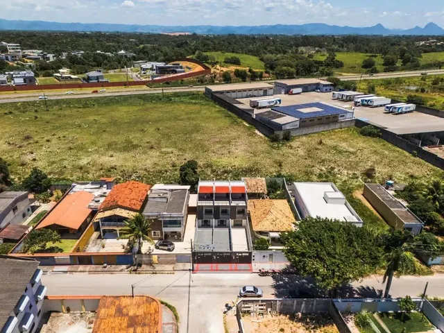 Imagem 6: Imóvel para Venda Possui 110 Metros Quadrados com 2 Quartos em Interlagos - Vila Velha