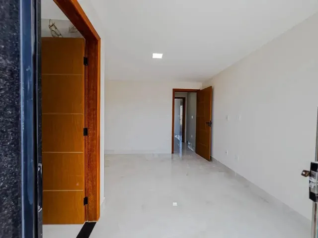 Imagem 10: Imóvel para Venda Possui 110 Metros Quadrados com 2 Quartos em Interlagos - Vila Velha