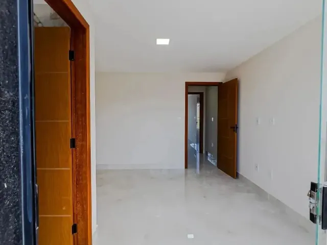 Imagem 12: Imóvel para Venda Possui 110 Metros Quadrados com 2 Quartos em Interlagos - Vila Velha