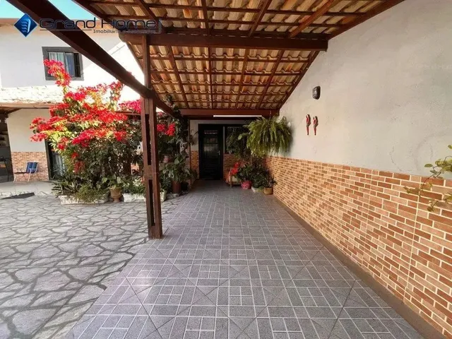 Imagem 2: Casa 4 Quartos em Interlagos
