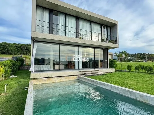Imagem: Casa Duplex com 05 Suítes com Lazer Privativo
