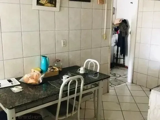Imagem 2: Casa 4 Quartos em Centro