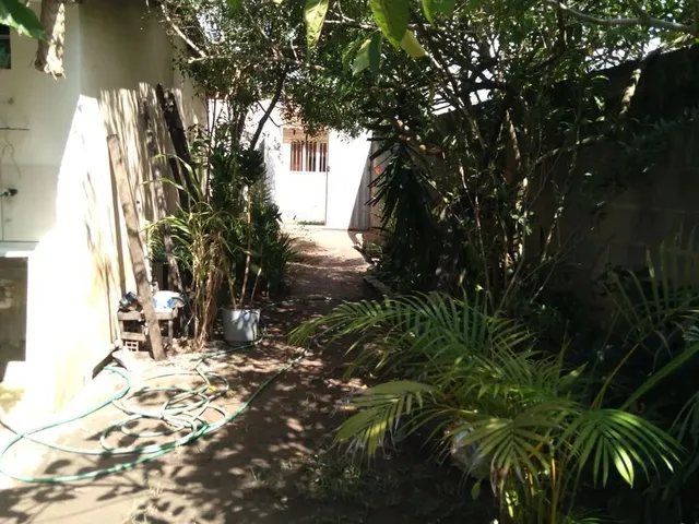 Imagem 2: Vende Se Lote com Casa Simples