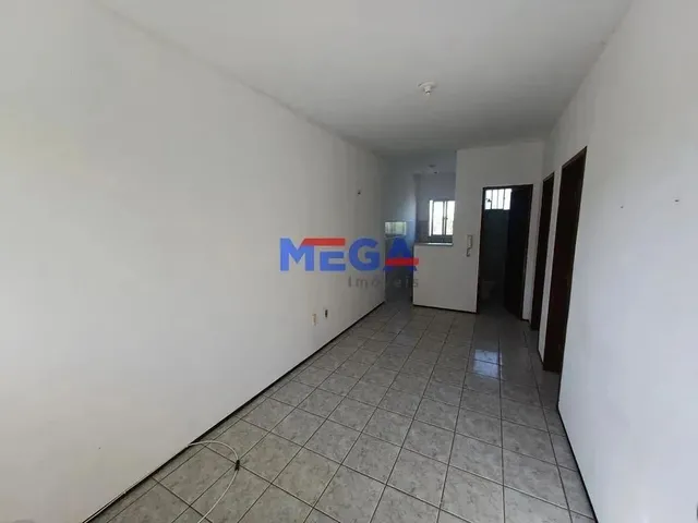 Imagem 5: Apartamento com 2 Quartos no Bairro Vila União em Fortaleza, Ce