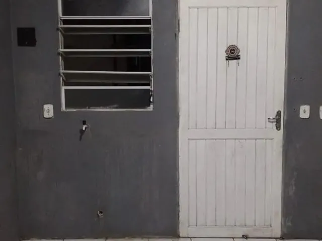 Imagem 4: Kitnet Iririú - Rua das Cegonhas