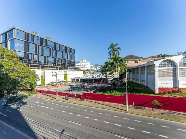 Imagem 3: Apartamento com 2 Dormitórios para Alugar, 86 M² por R$ 2.400,00/Mês - Centro