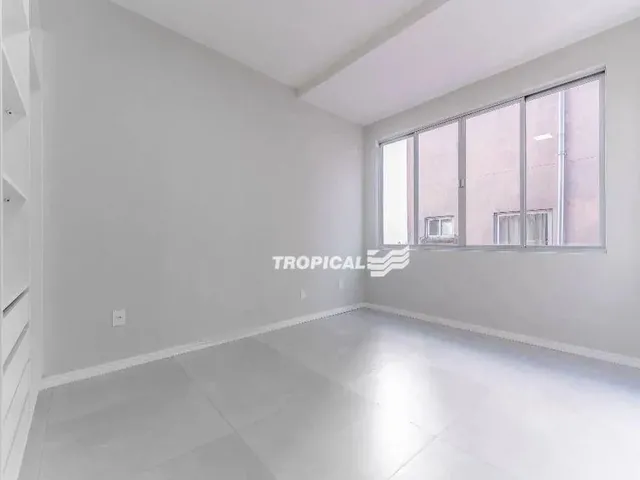 Imagem 4: Apartamento com 2 Dormitórios para Alugar, 86 M² por R$ 2.400,00/Mês - Centro