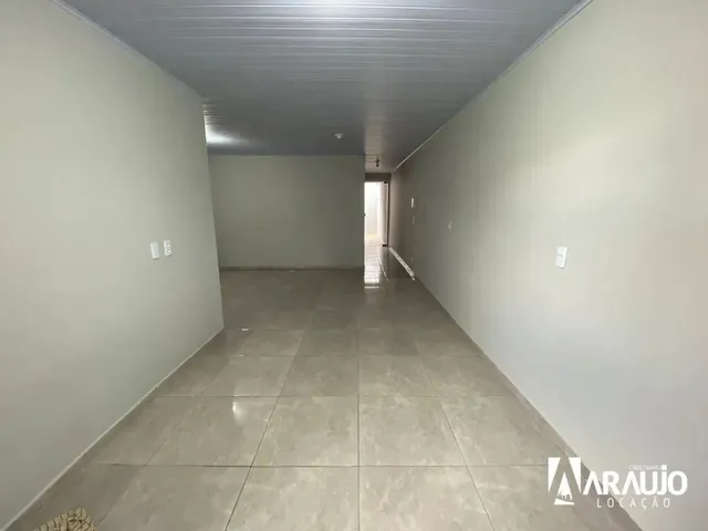 Imagem: Casa com 2 Dormitórios para Alugar no santa