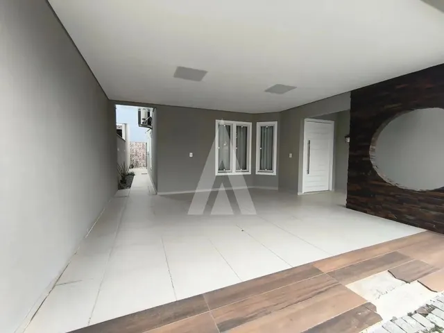 Imagem 10: Casa no Floresta Completa de Armários, Ampla, Ar Condicionado, Churrasqueira e com 03