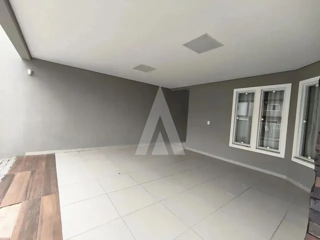 Imagem 15: Casa no Floresta Completa de Armários, Ampla, Ar Condicionado, Churrasqueira e com 03