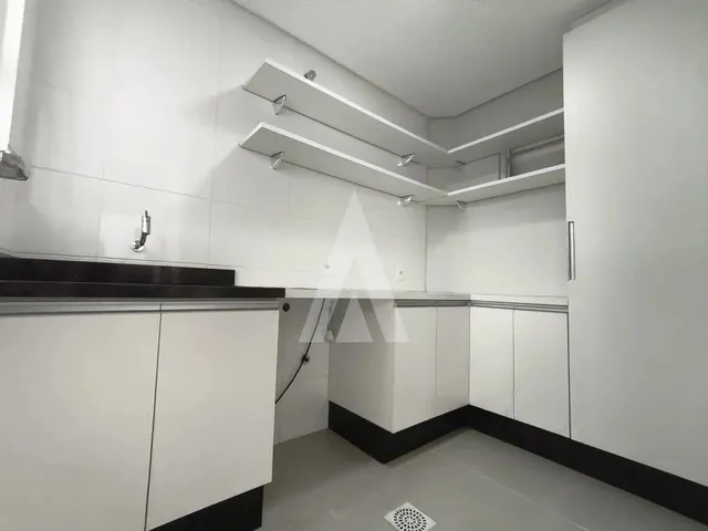 Imagem 8: Casa no Floresta Completa de Armários, Ampla, Ar Condicionado, Churrasqueira e com 03
