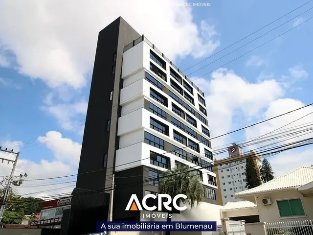 Imagem: O apartamento possui 1 Dormitório, 1 Banheiro, 1 Vaga na
