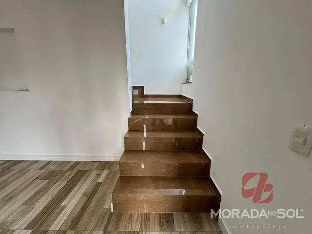 Imagem 5: Sobrado com Piscina para Alugar em Tabuleiro dos Oliveiras, Itapema 2 Suítes